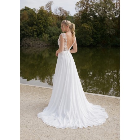 Robe de mariée Coupe en A  décolleté V échancré