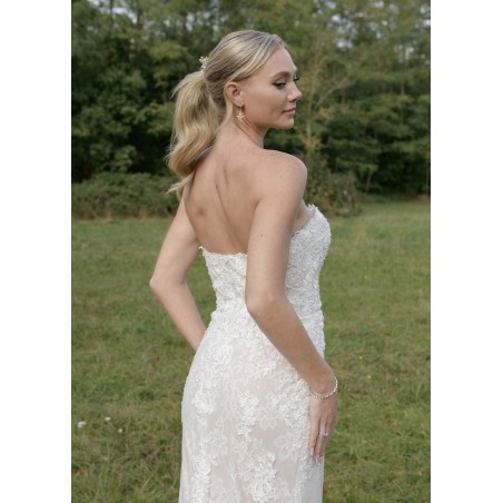 Robe de mariée coupe foureau avec un Bustier en cœur