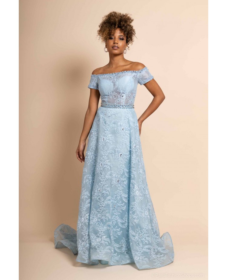 robe de cocktail bleu ciel en dentelle avec ceinture perlée