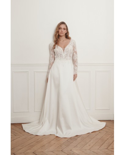 Robe de mariée Promarried – Décolleté V en dentelle perlée, manches longues & jupe fluide