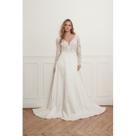 Robe de mariée Promarried – Décolleté V en dentelle perlée, manches longues & jupe fluide