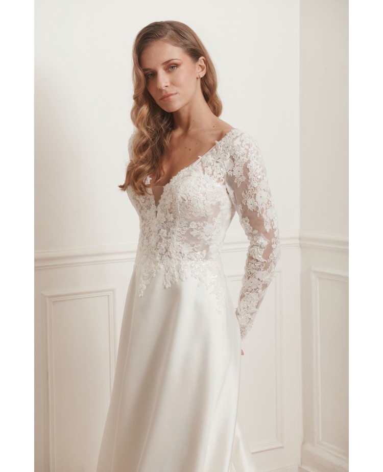Robe de mariée Promarried – Décolleté V en dentelle perlée, manches longues & jupe fluide