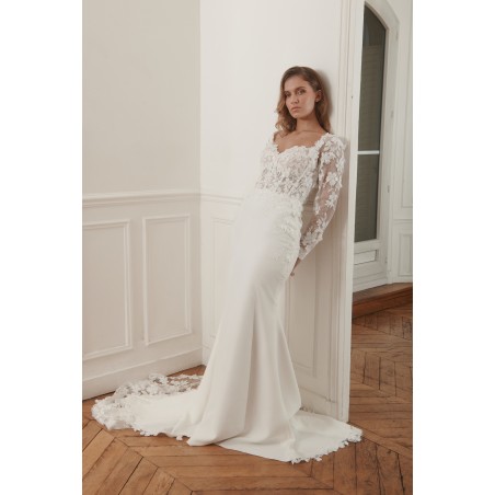 Robe de mariée Promarried – Décolleté cœur en dentelle florale, dos V & traîne brodée