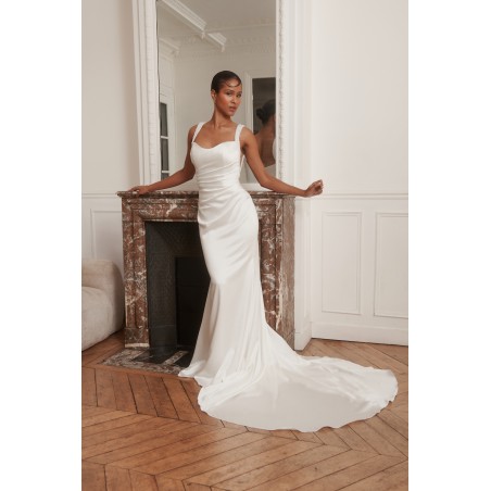 Robe de mariée Promarried – Bretelles perlées, coupe sirène épurée & traîne fluide