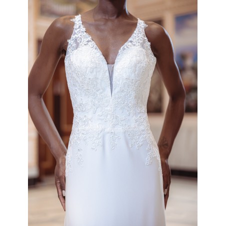 22200 WHITE