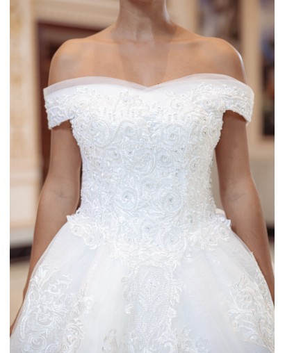 Robe-princesse-hors-l'épaules-avec-traine-6001-traine-ivoire