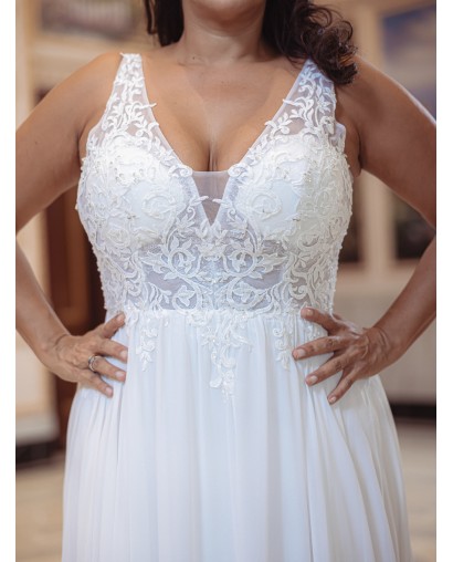 Robe-de-mariée-fluide-à-bretelles-Promarried-22199-ivoire