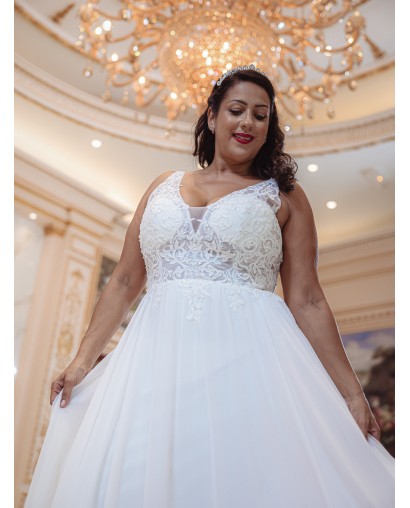Robe-de-mariée-fluide-à-bretelles-Promarried-22199-ivoire