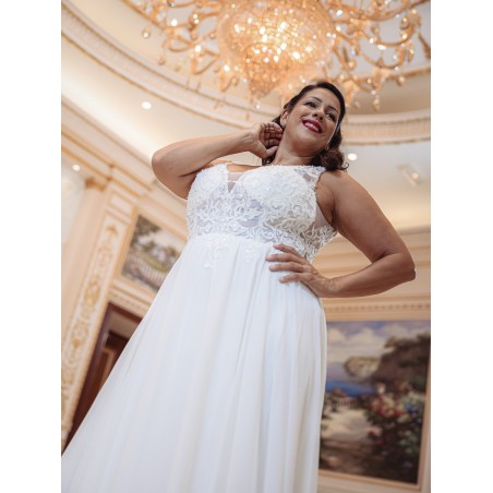Robe-de-mariée-fluide-à-bretelles-Promarried-22199-ivoire