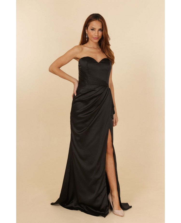 Robe de soirée satinée noir bustier coupe fourreau avec une fente Promarried