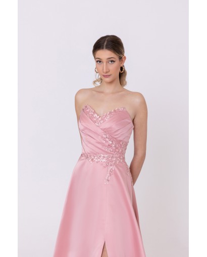 Robe de soirée rose bustier coupe évasée avec une fente