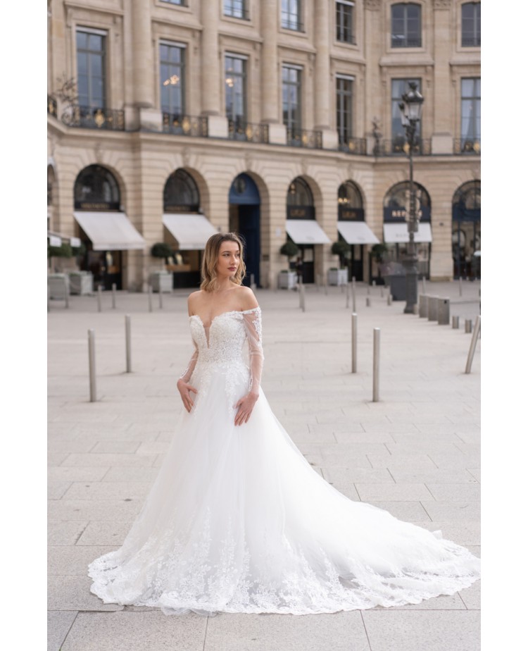 Robe de mariée princesse hors l'épaule