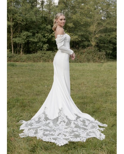 Robe coupe fourreau avec traine Promarried