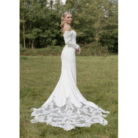 Robe coupe fourreau avec traine Promarried