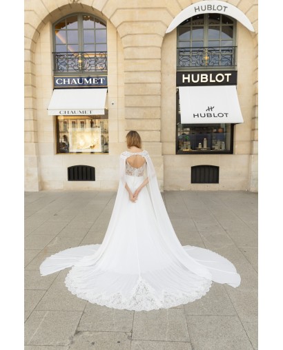 Robe de mariée avec cape Promarried