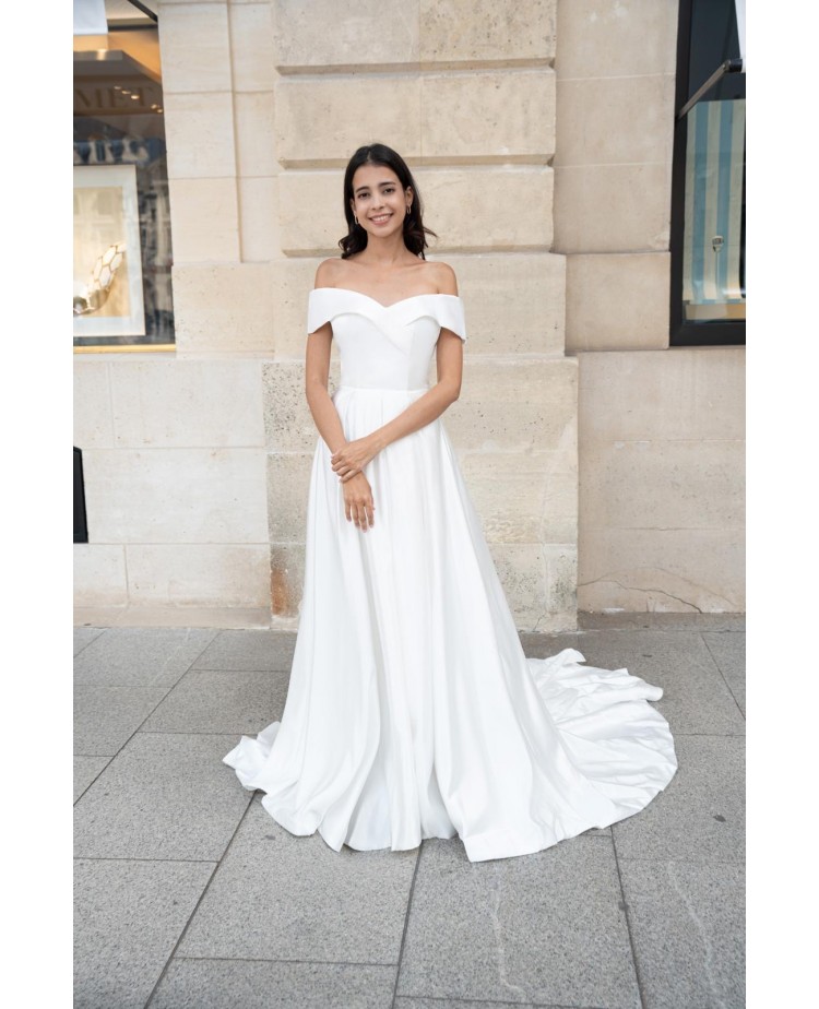 Robe de mariée évasée hors l'épaule en satin Promarried