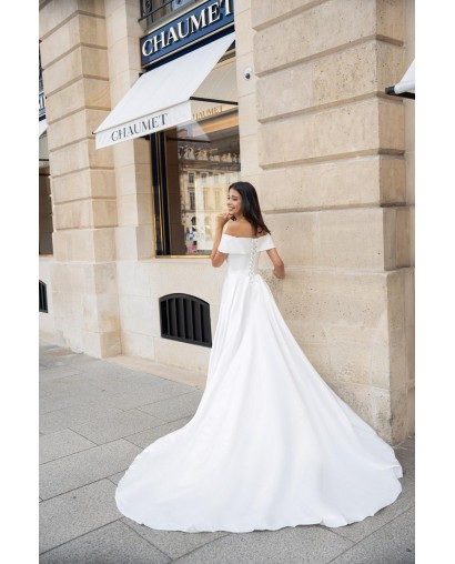 Robe de mariée évasée hors l'épaule en satin Promarried