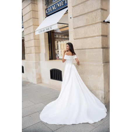 Robe de mariée évasée hors l'épaule en satin Promarried