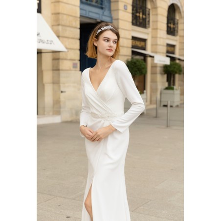 Robe de mariée minimaliste et sophistiquée Promarried