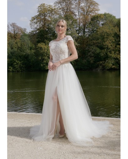 Robe de mariée coupe en A encolure ronde