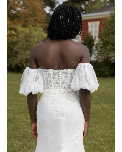 Robe de mariée coupe fourreau bustier