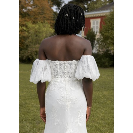 Robe de mariée coupe fourreau bustier