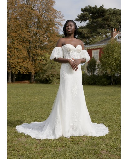 Robe de mariée coupe fourreau bustier