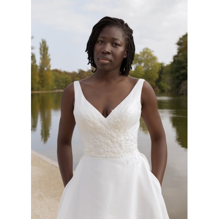 Robe de mariée organisa coupe en A
