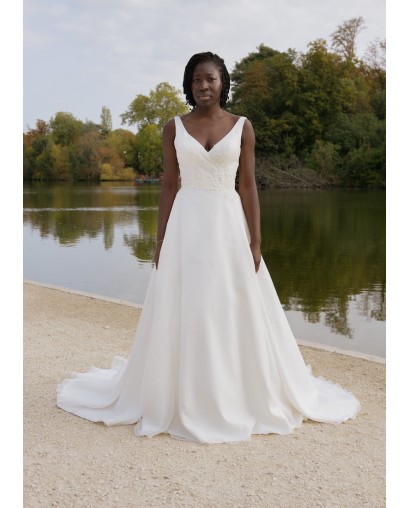 Robe de mariée organisa coupe en A